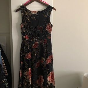Betsy Johnson Midi Floral Dress